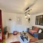 Le Cosy - Neudorf Etoile Avec Balcon Et Parking
