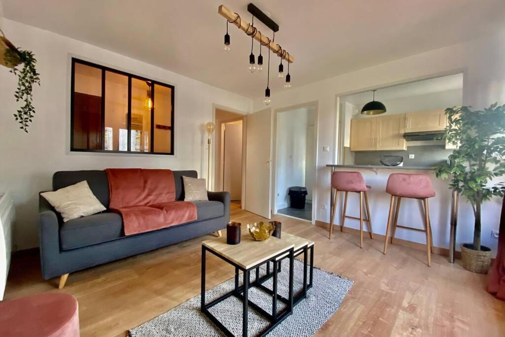 Le Cosy - Neudorf Etoile Avec Balcon Et Parking Appartement Straatsburg